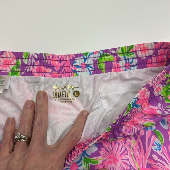 Lilly Pulitzer Luxletic Large Ocean Trail Short Amethyst Moms The Word Item# BN - Picture 6 of 9